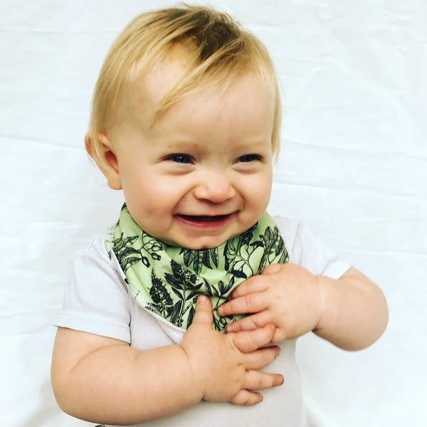 Australian Themed Baby Gifts Green Gum Leaves Dribble Bib Bits of